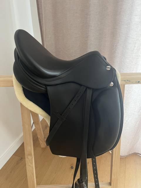 Sella da dressage Erreplus Adeline 17" - 2018