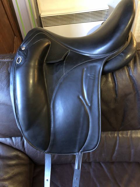 Sella da dressage Devoucoux  17.5" - 2017