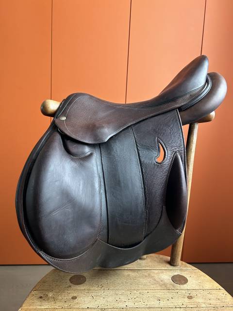 Sella da salto ostacoli Devoucoux  16.5" - 2012