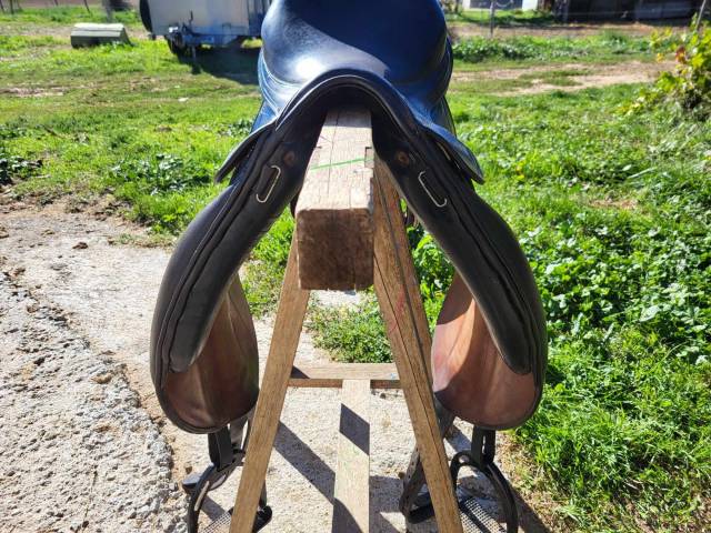 Sella da dressage Forestier  17.5" - 2010