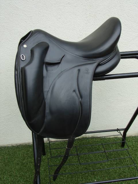 Sella da dressage Devoucoux  17" - 2015