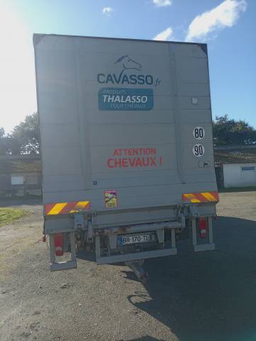 Camion per Cavalli - Altra marca - Premium 370 chx DCI  2002 Occasione