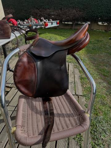 Sella da salto ostacoli Antarès obstacle 17" - 2006