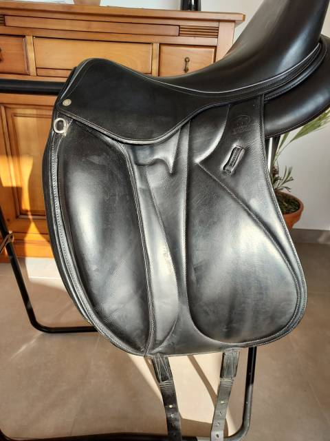 Sella da dressage Devoucoux  17.5" - 2016