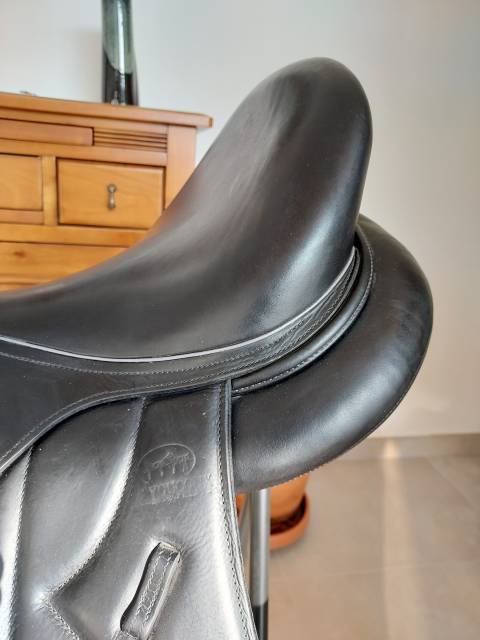Sella da dressage Devoucoux  17.5" - 2016
