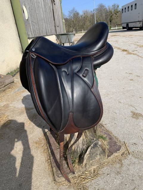 Sella da dressage Devoucoux  17.5" - 2017