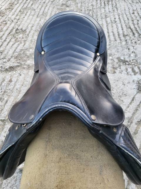 Sella da trekking   17" - 2010