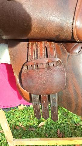 Sella da dressage   17" - 2020