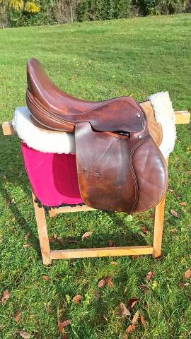 Sella da dressage   17" - 2020