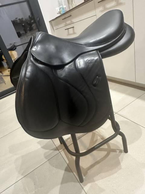 Sella da salto ostacoli Devoucoux  18.5" - 2020