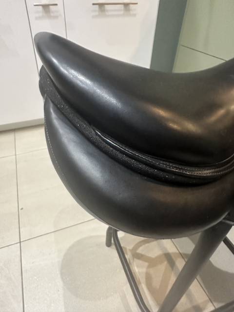 Sella da salto ostacoli Devoucoux  18.5" - 2020