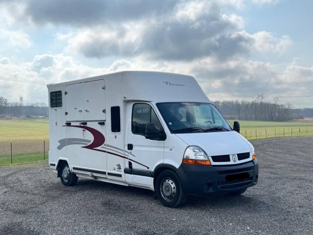 Van per Cavalli Barbot Renault Master 2006 Occasione