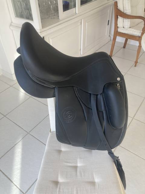 Sella da dressage Forestier  17" - 2023
