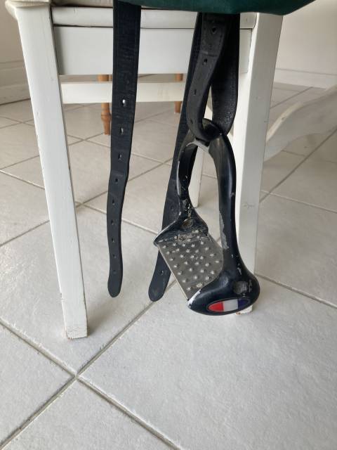 Sella da dressage Forestier  17" - 2023