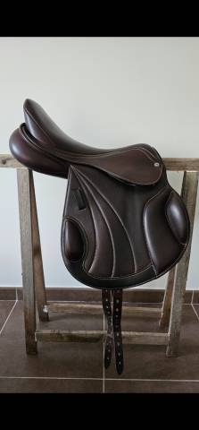 Sella da cross  Premier Equine 17" - 2023