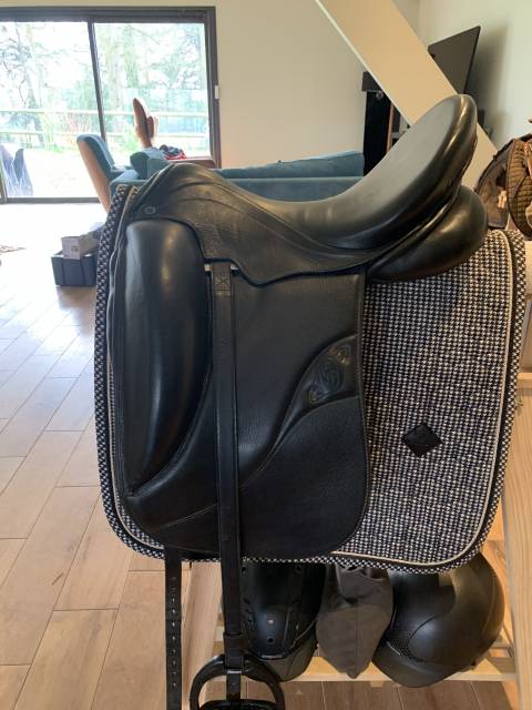 Sella da dressage Stubben Carlos Pinto  17" - 2012