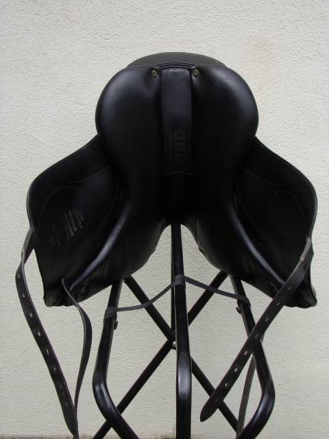 Sella da dressage Devoucoux  17" - 2015