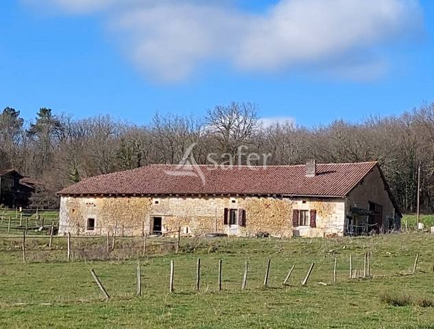 Proprietà equestre In vendita Dordogne