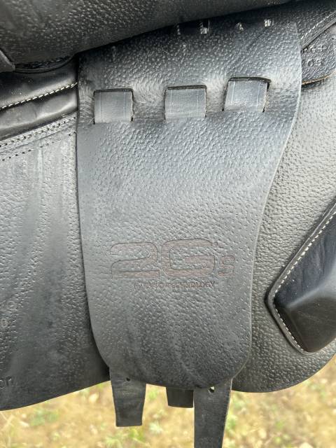 Sella da salto ostacoli CWD  17.5" - 2019