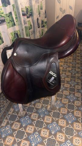 Sella da salto ostacoli CWD  18" - 2020