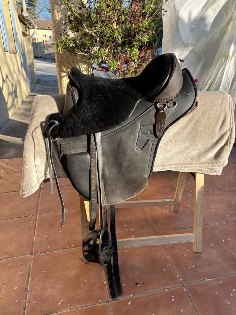 Sella da trekking Barefoot   17" - 2022