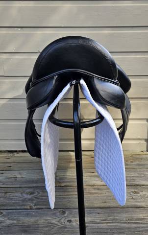 Sella da dressage Forestier  17" - 2019