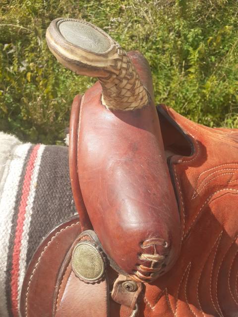 Sella western   15.5" - 2010