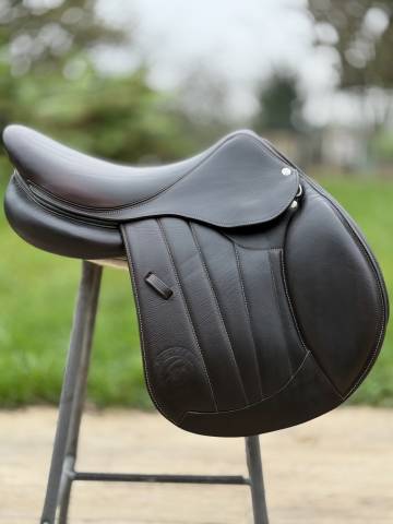 Sella da salto ostacoli Forestier  17" - 2021