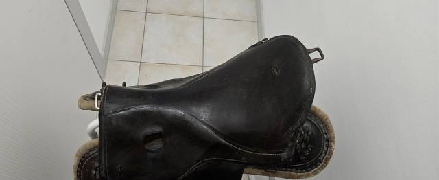 Sella antica  Selle d'arme 18" - 1995