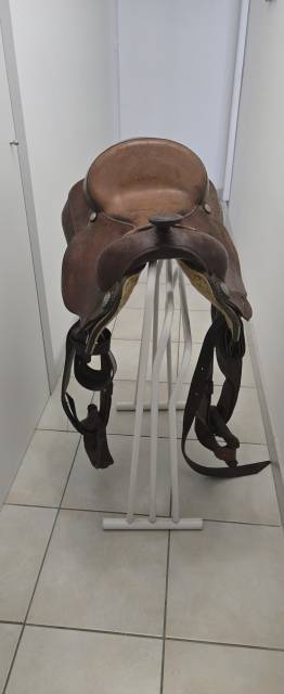 Sella western  Garland 16" - 2010