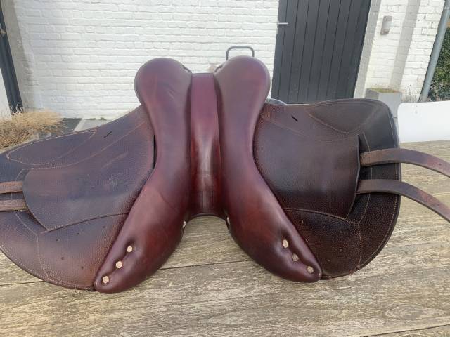 Sella da salto ostacoli CWD  17.5" - 2015