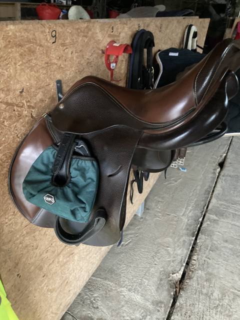 Sella da salto ostacoli Forestier Club 17" - 2019