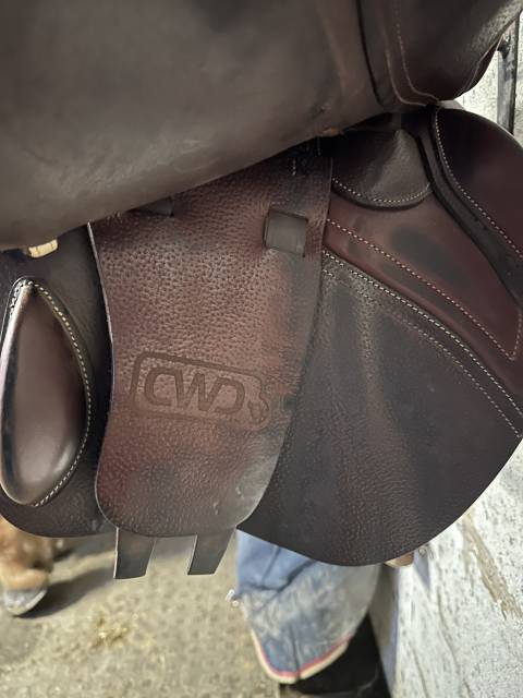 Sella da salto ostacoli CWD  17.5" - 2021