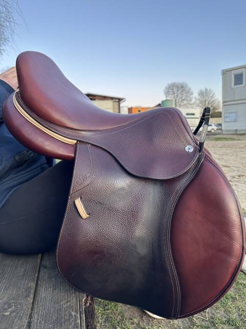 Sella da salto ostacoli CWD  17.5" - 2021