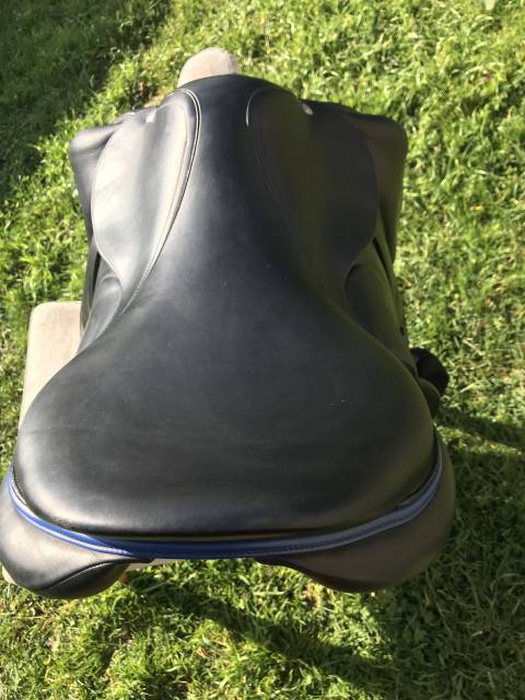 Sella da salto ostacoli Devoucoux  17.5" - 2021