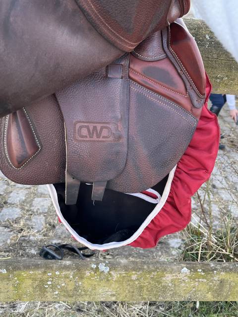 Sella mista CWD  17.5" - 2022