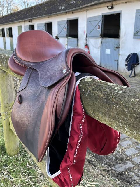 Sella mista CWD  17.5" - 2022