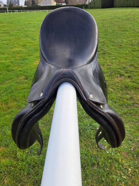 Sella da dressage Brunet-Pineau  17.5" - 1995