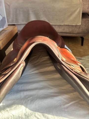 Altra sella Devoucoux  17" - 2024