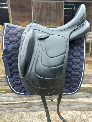 Sella da dressage Devoucoux  17.5" - 2019