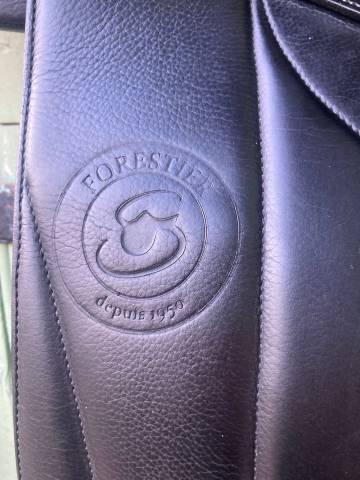 Sella da dressage Forestier  17.5" - 2021