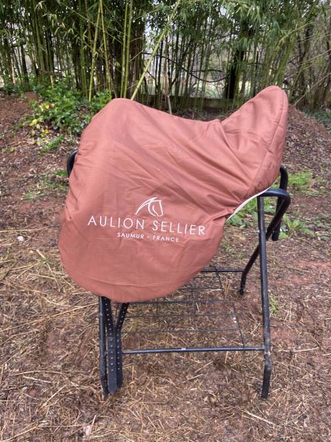 Sella da dressage Aulion  18" - 2024