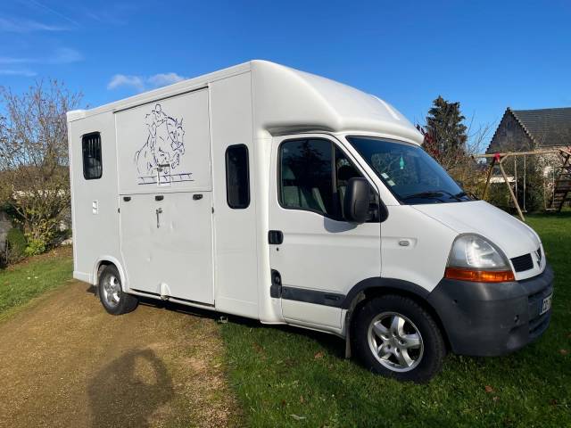Van per Cavalli Renault Master 2005 Occasione