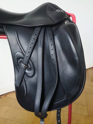 Sella da dressage Prestige Italia  17" - 2016