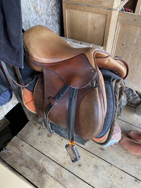 Sella mista Henri de Rivel  16.5" - 2002
