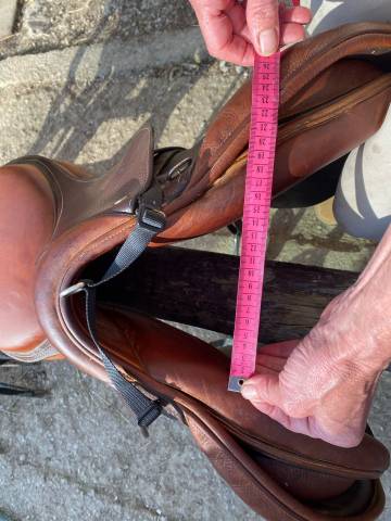 Sella da salto ostacoli Ikonic  17" - 2022