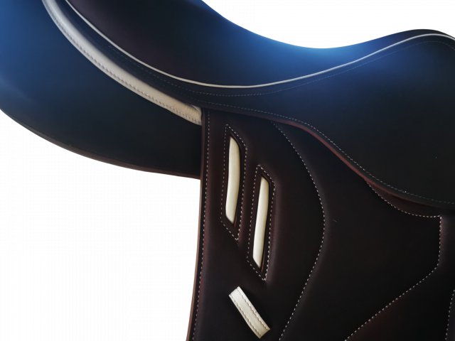 Sella da salto ostacoli Devoucoux  17.5" - 2017