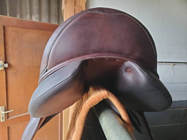 Sella da dressage Forestier  17" - 2022