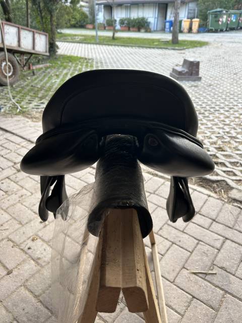 Sella da salto supreme con archetto intercambi