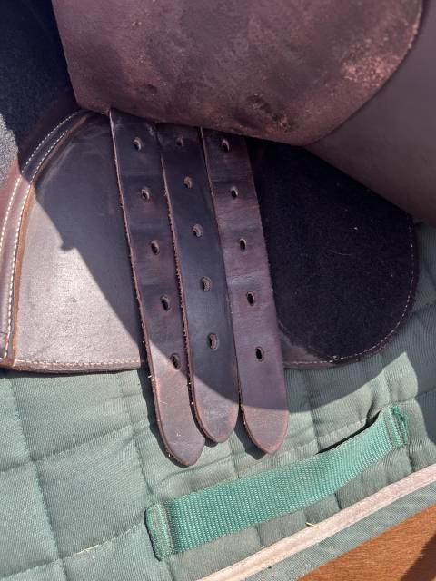 Sella mista Eric Thomas  17" - 2024